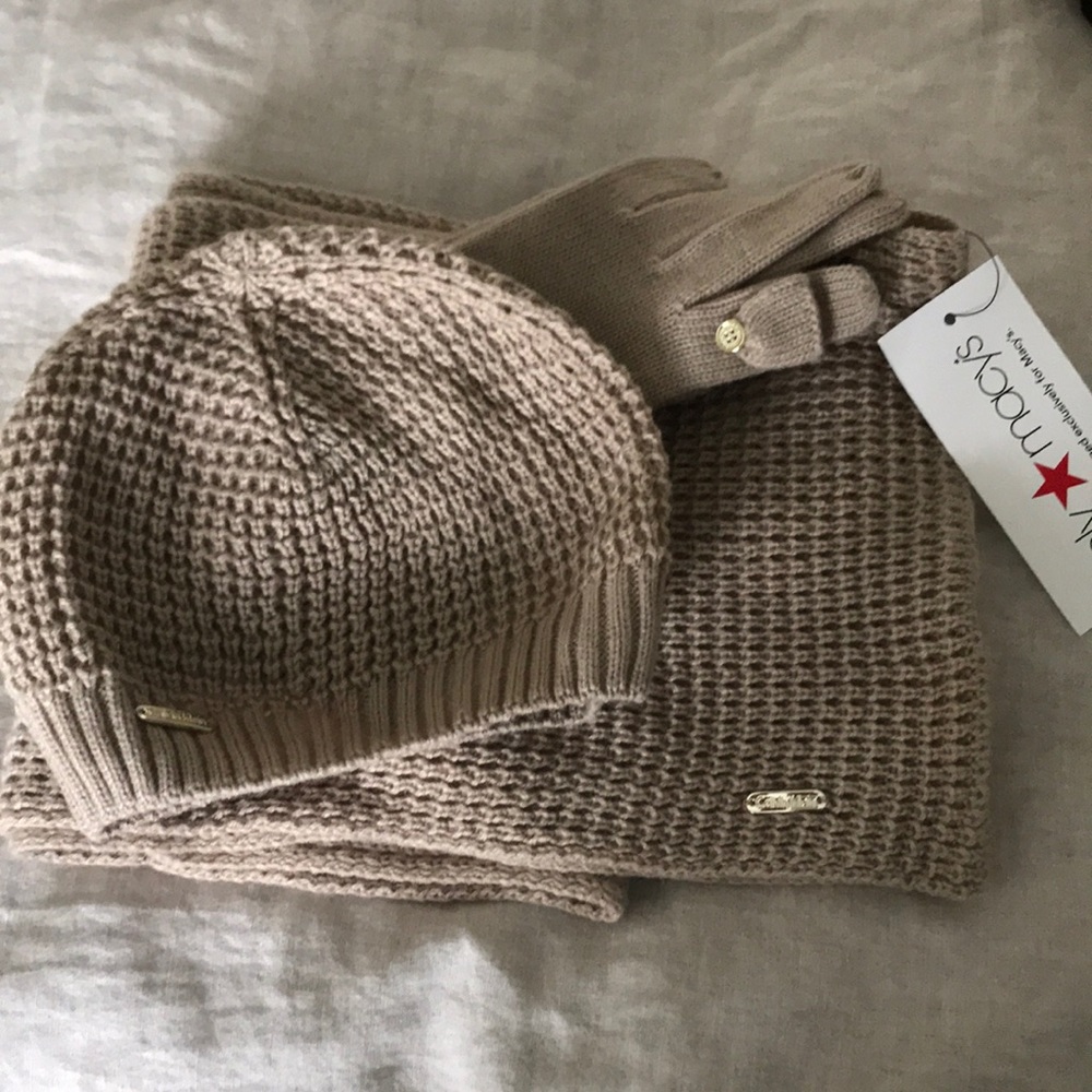 Calvin Klein Hat, Gloves and Scarf